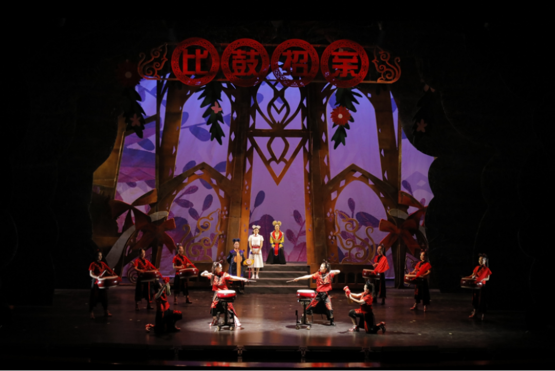 新春走基层丨在山西，过一个热气腾腾的非遗中国年 舞台艺术的匠心与烟火气